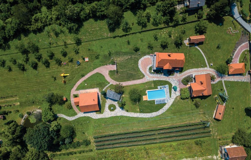 Vila Imanje Tomasic Podvornica Exteriér fotografie