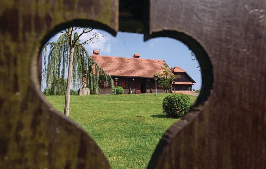 Vila Imanje Tomasic Podvornica Exteriér fotografie